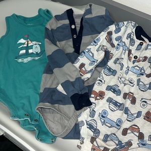 Bundle! Carter’s Boys 18 mos onesies and pajama set